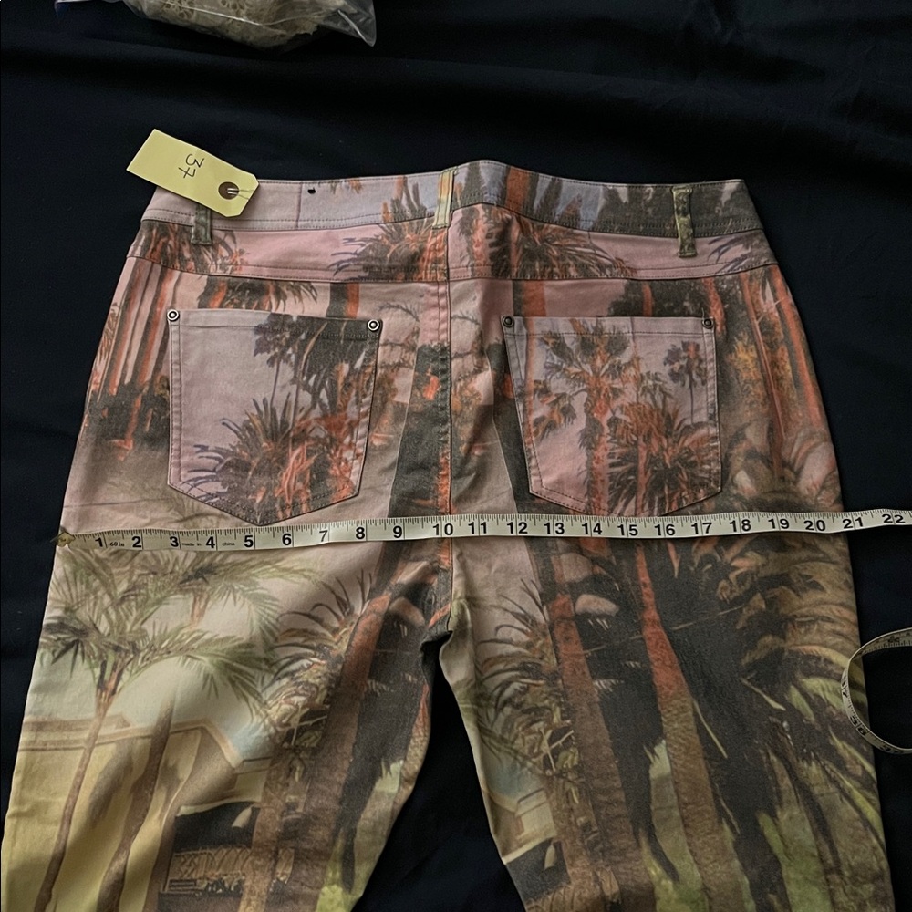 Tribal Travel Print Jeans - High-Rise Straight Leg - Size14 - Picture 12 of 13